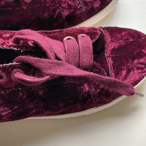 Rebecca Minkoff crushed Velvet Bleecker Too Sneakers Acai size 9.5 - Picture 6 of 7